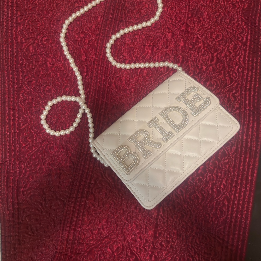 Chic White Bridal Clutch with Pearl Strap